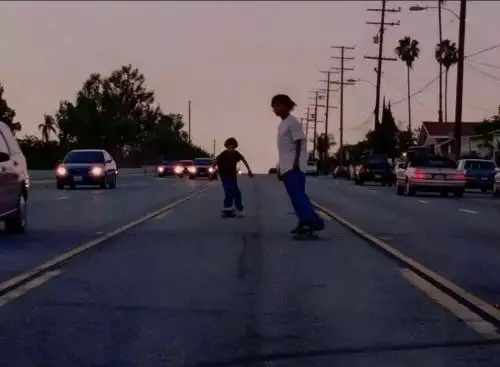 Mid90s_st_6_jpg_sdlow_134257381755040089_big-cine_deskt.webp